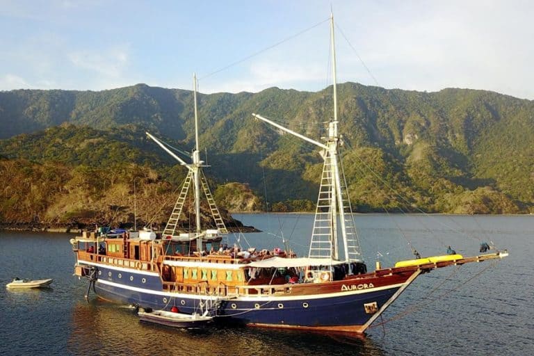 The dive liveaboard Aurora in Raja Ampat